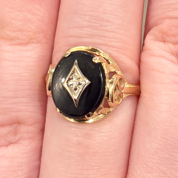 Jewelry - Vintage 14K Art Deco Onyx Diamond Ring, Yellow Gold Black Oval Size 7.25